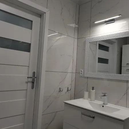Apartament Natura ホテル *